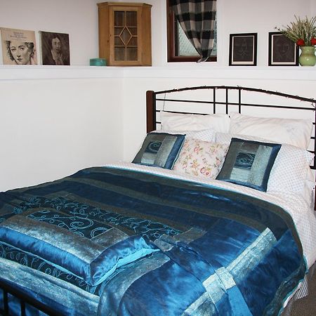 2 Moon Cottage Niagara-on-the-Lake Bagian luar foto