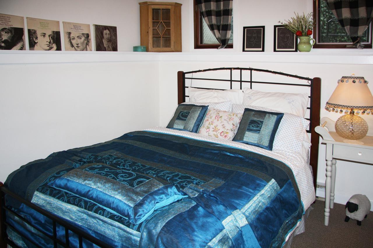 2 Moon Cottage Niagara-on-the-Lake Bagian luar foto
