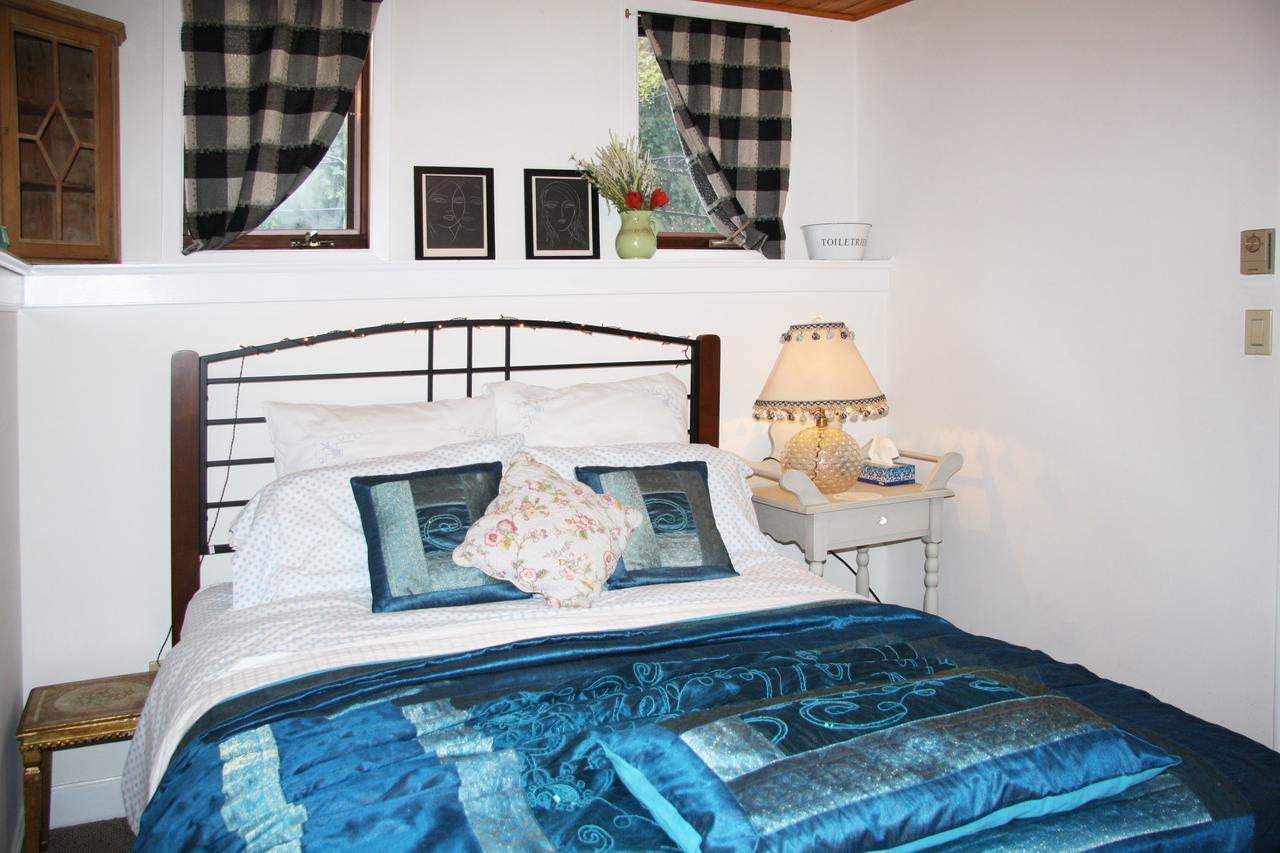 2 Moon Cottage Niagara-on-the-Lake Bagian luar foto
